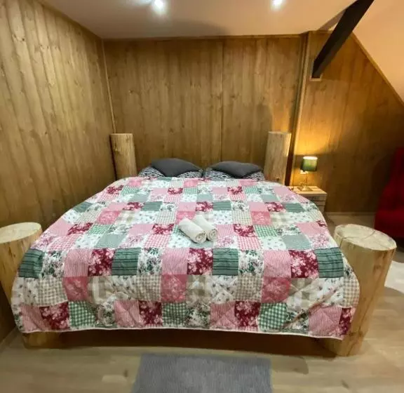 Majatalo Penzion Kupfer