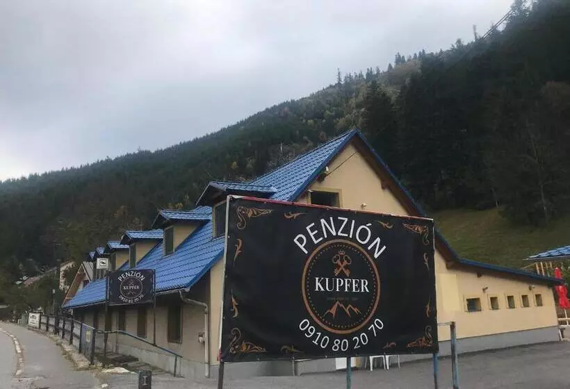 Majatalo Penzion Kupfer