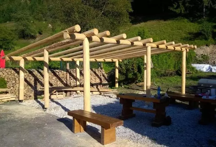 Majatalo Penzion Kupfer