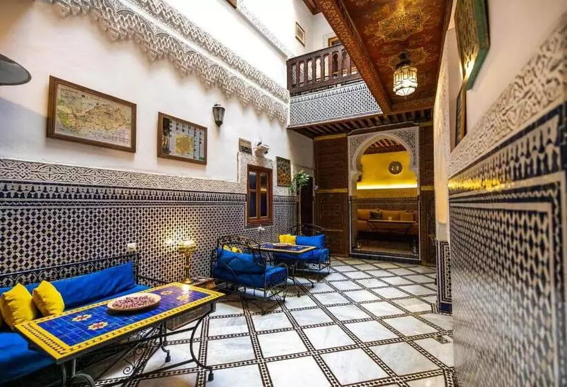 پانسیون Riad Dar Omar