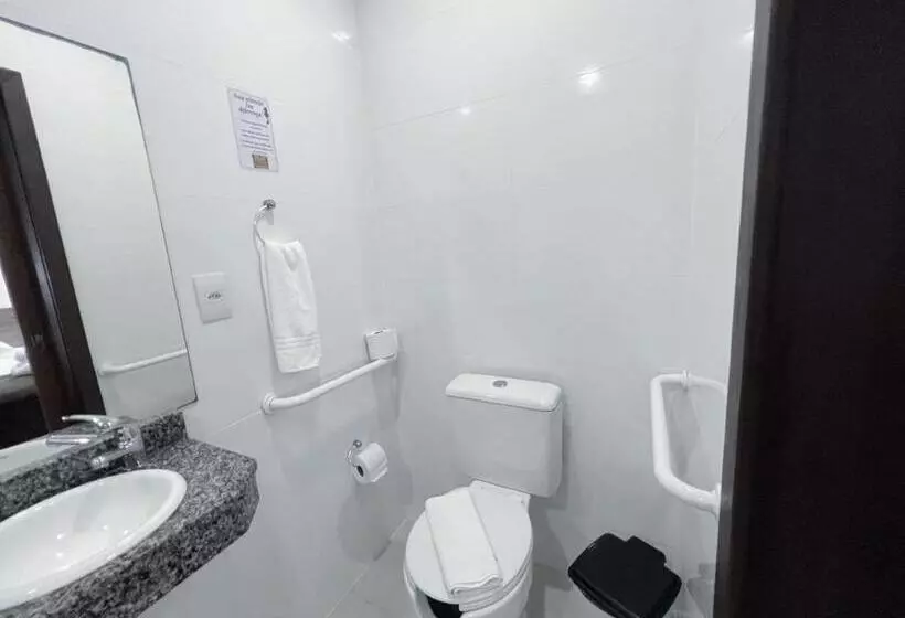 ユースホステル Pousada Battistella