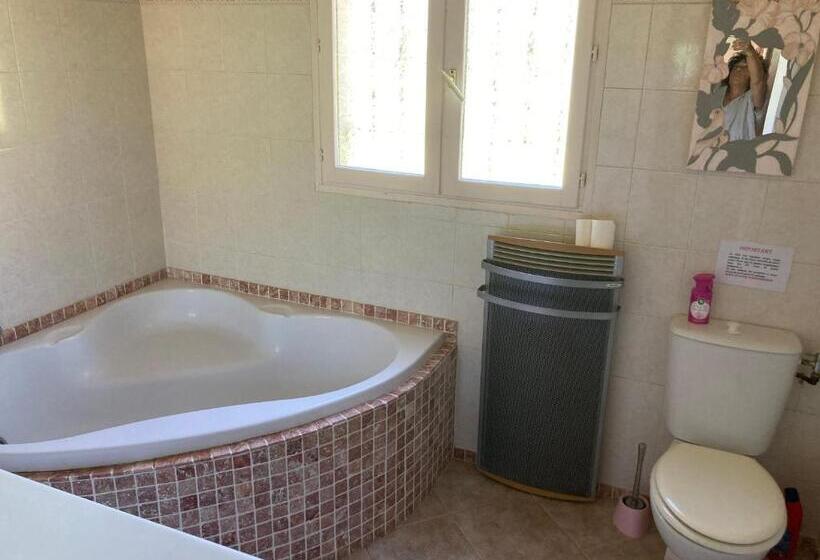 B&b Macchia Verdata Avec Piscine