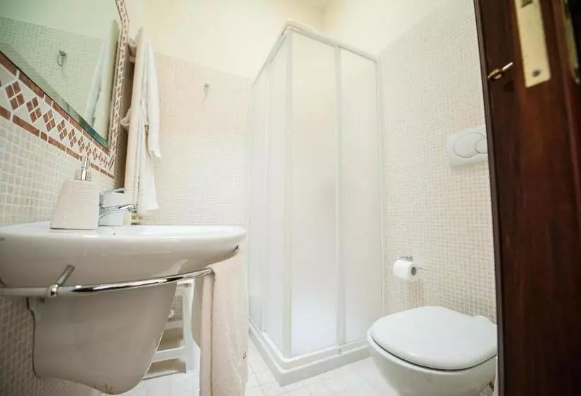 Aamiaismajoitus (B&B) Li Curti