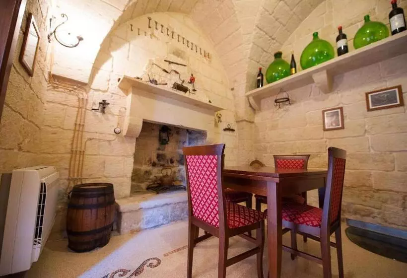 Aamiaismajoitus (B&B) Li Curti