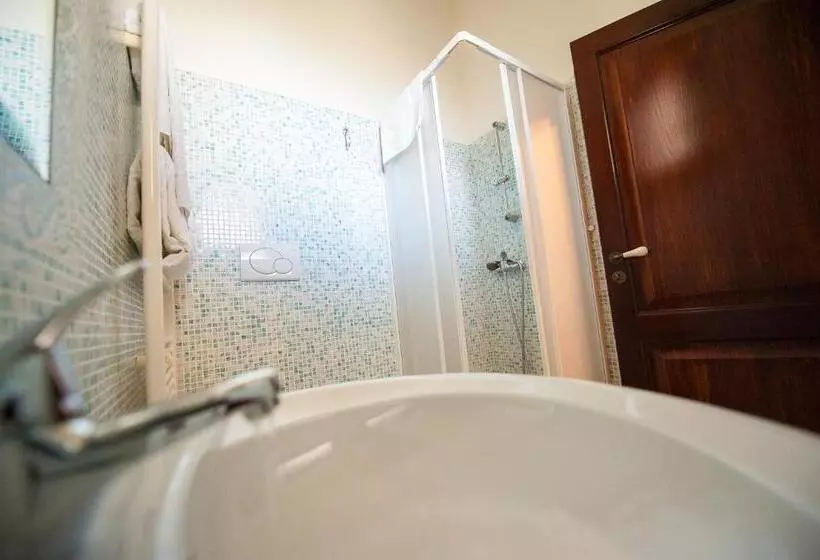 Aamiaismajoitus (B&B) Li Curti