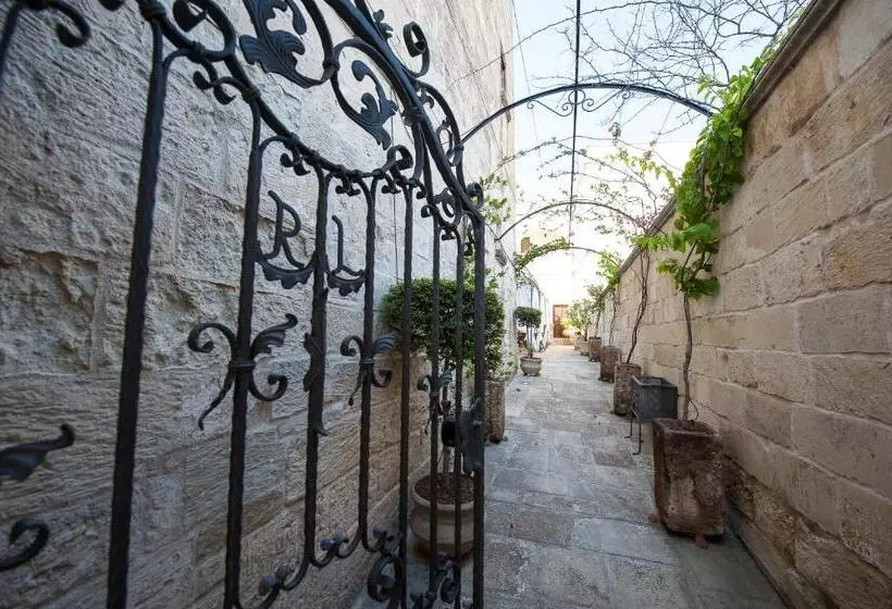 Aamiaismajoitus (B&B) Li Curti