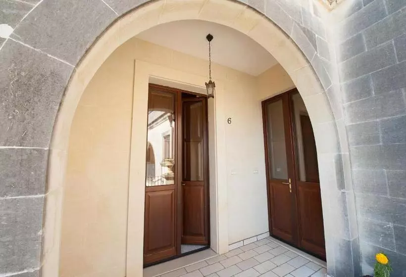 Aamiaismajoitus (B&B) Li Curti