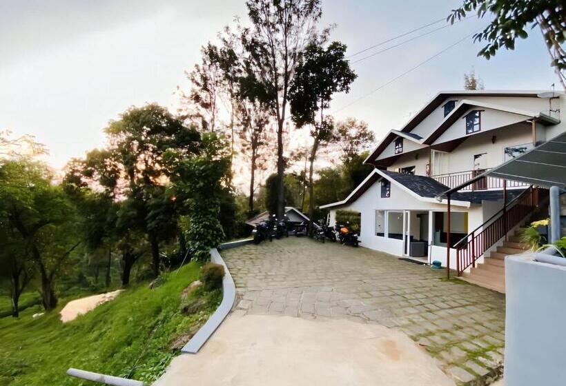 צימר Misty Bush Munnar