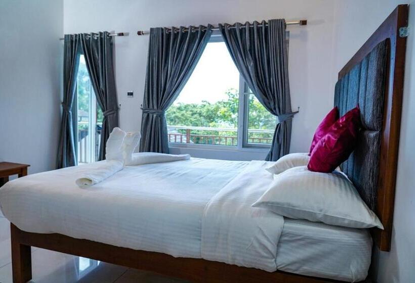 צימר Misty Bush Munnar