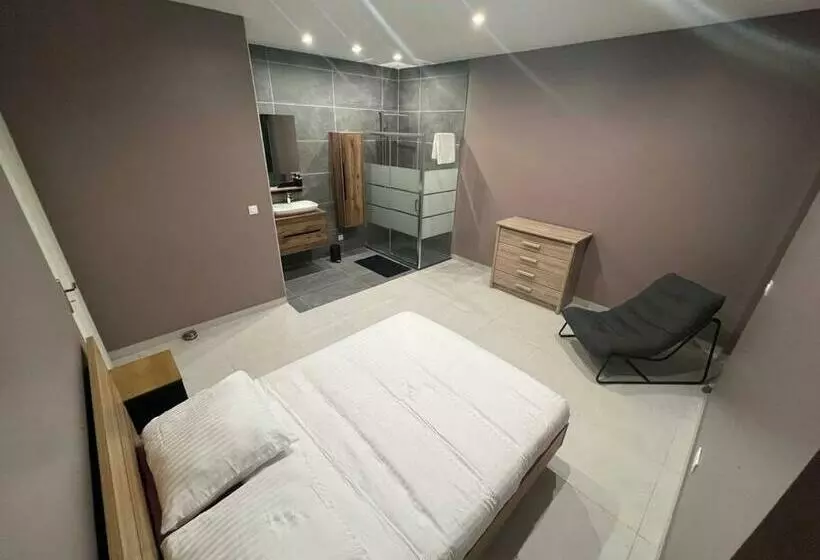 Belle Appartement Avec Parking Gratuit