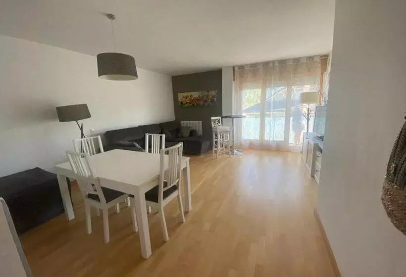 Casa Nueva En La Ciudadela Con Piscina