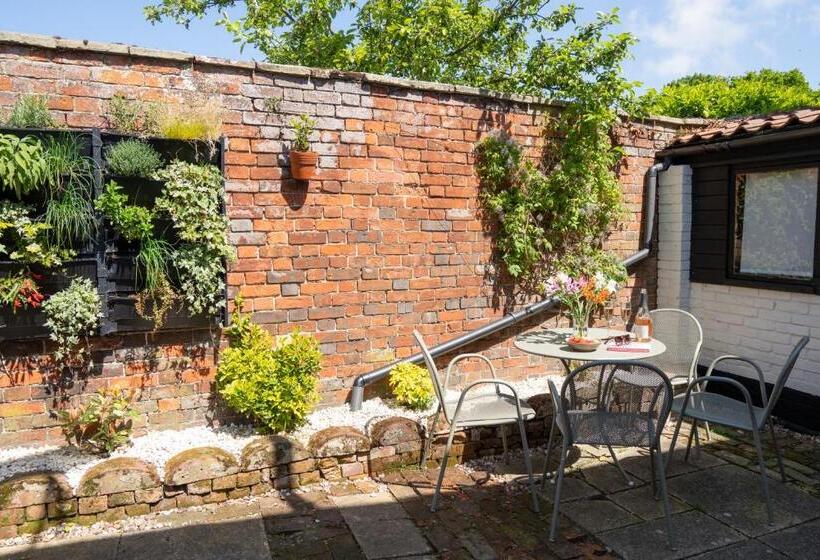 Hall Cottage Bramfield Suffolk