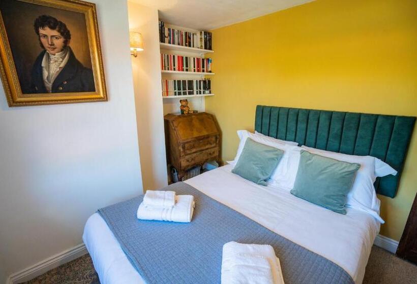 Hall Cottage Bramfield Suffolk