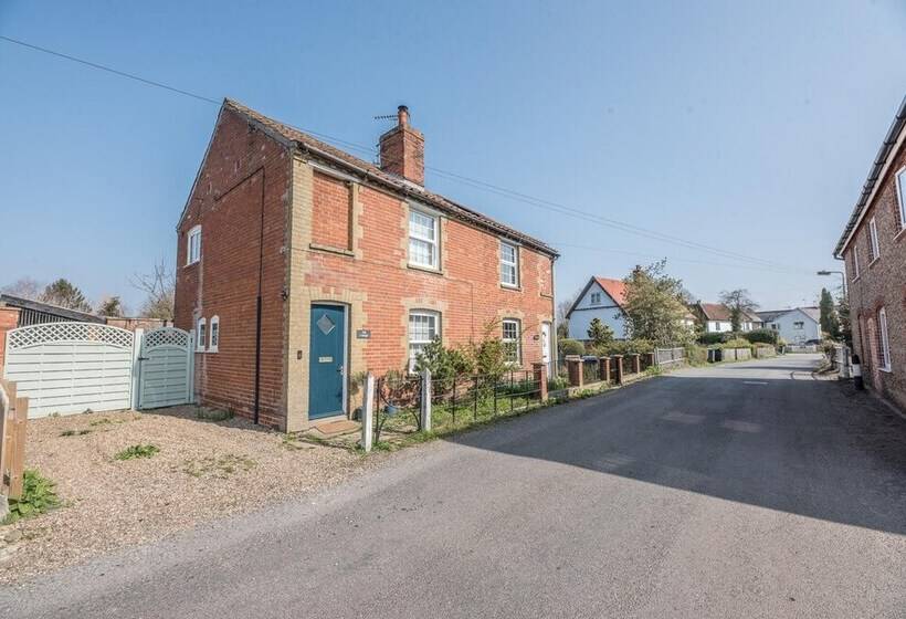 Hall Cottage Bramfield Suffolk