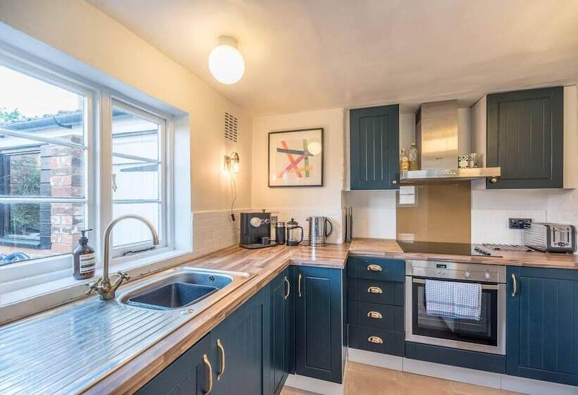 Hall Cottage Bramfield Suffolk