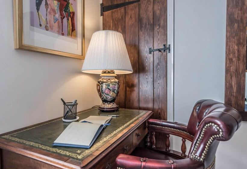 Hall Cottage Bramfield Suffolk