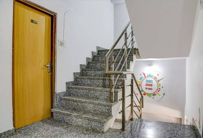 Super Hotel O The Surbhi