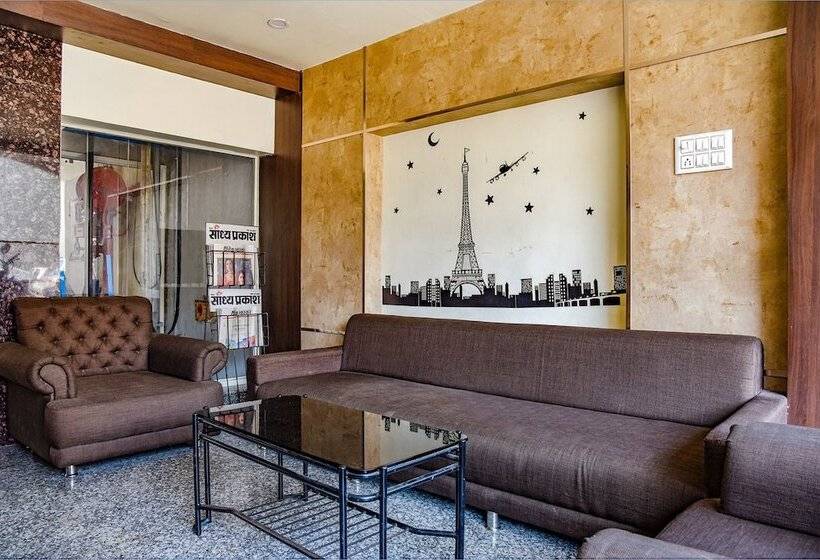 Super Hotel O The Surbhi