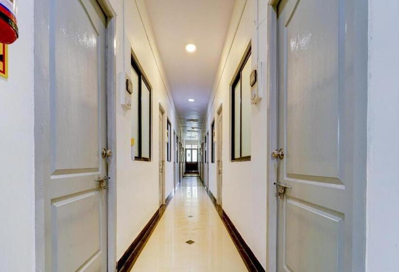 בית מלון כפרי O Magical Crown Inn