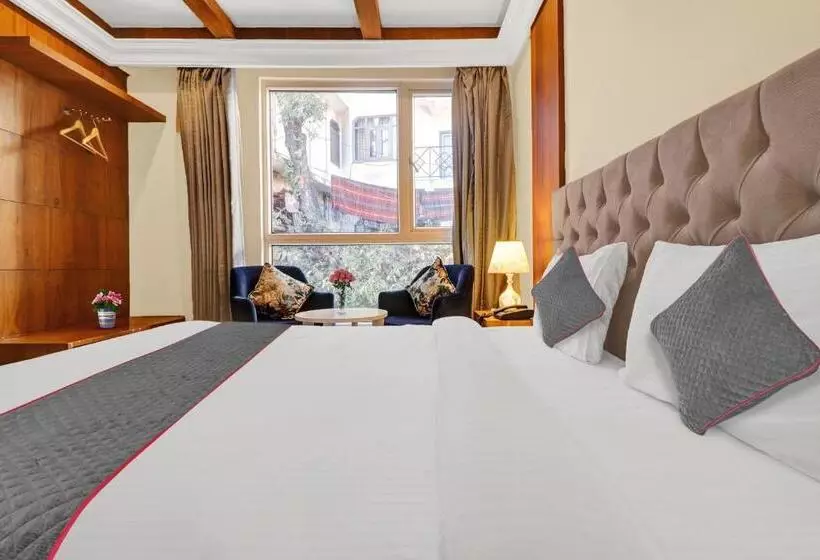 Hotelli Grand Villas Near Delhi Igi Airport