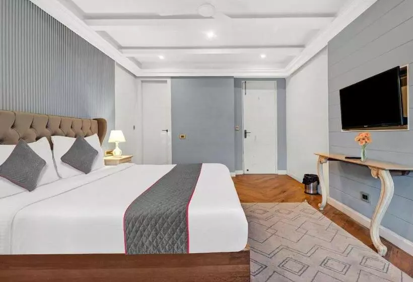 Hotelli Grand Villas Near Delhi Igi Airport