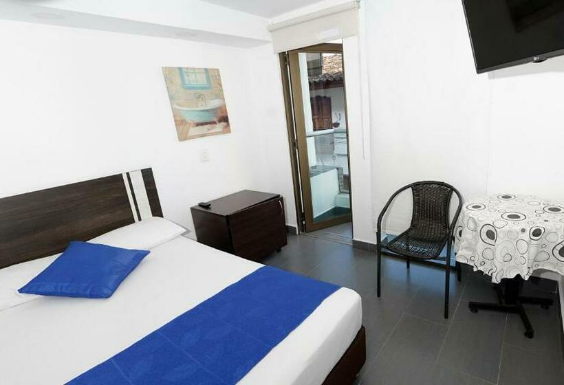 酒店 San Fernandos Plaza