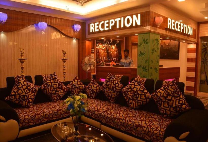 Hotel Sri Sarvesha Residency Temple View