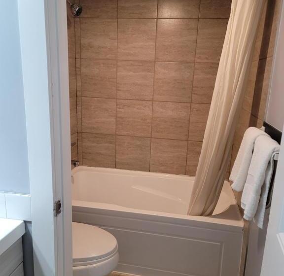 فندق Super 8 North Red Deer