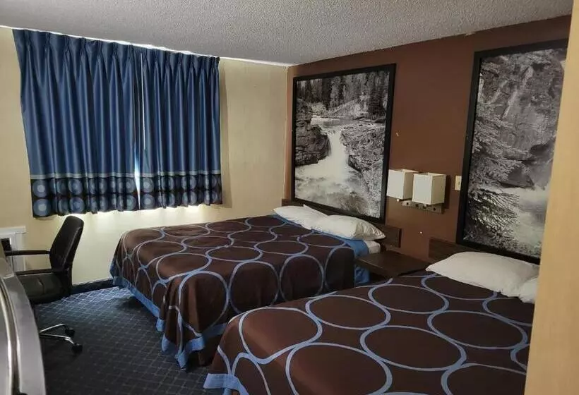 Hotelli Super 8 North Red Deer