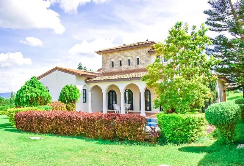 My Ozone Pool Villa Khaoyai