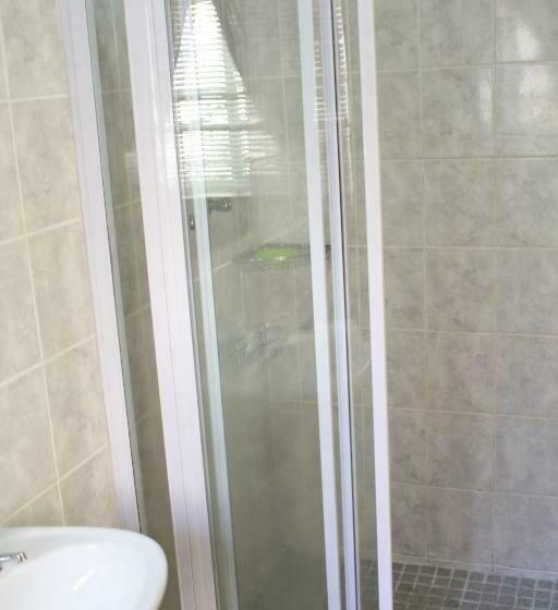 بنسيون De La Rose Guesthouse