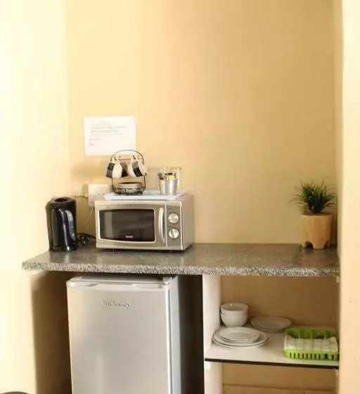 ペンション De La Rose Guesthouse