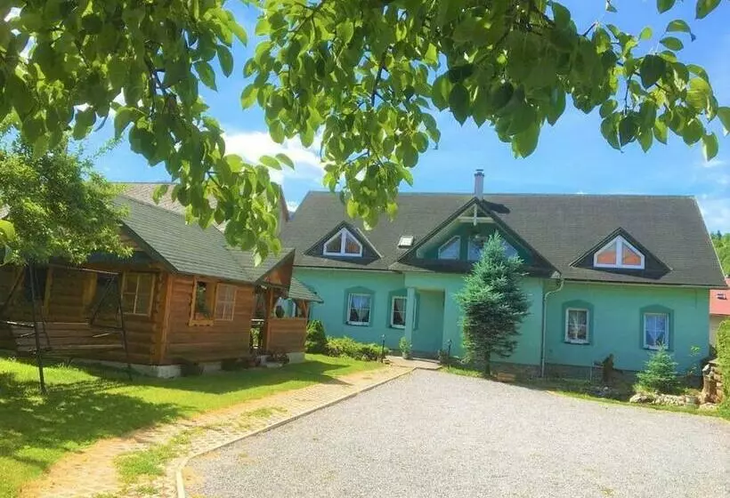 Majatalo Penzión Anna