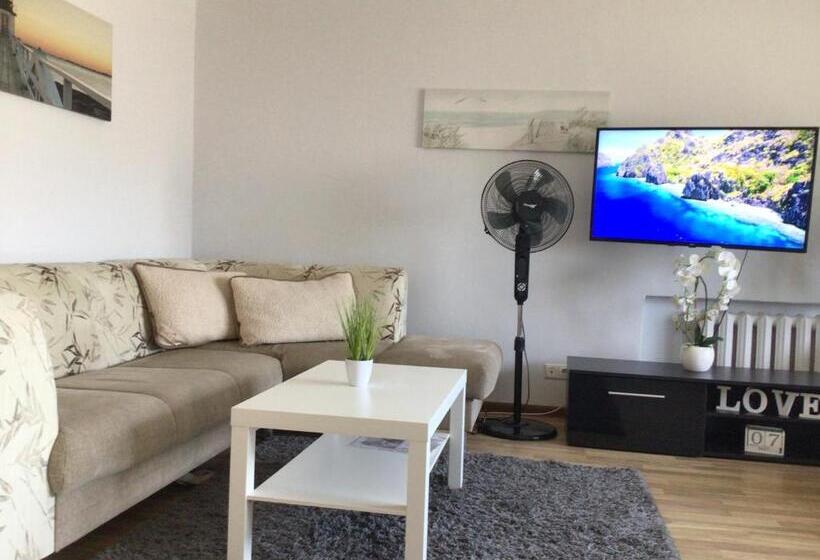 Apartamentai Prie Danės Upės