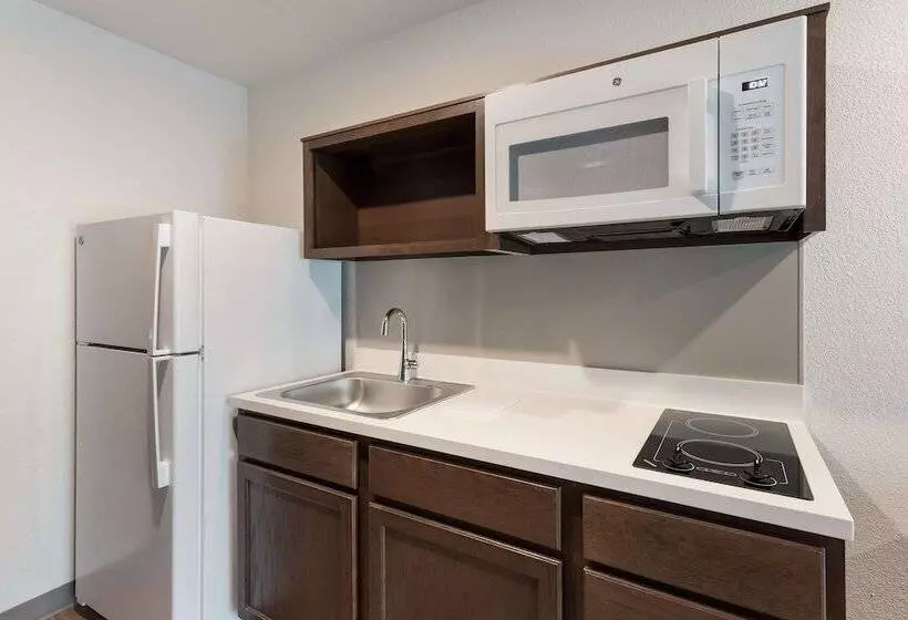 هتل Woodspring Suites Dayton North