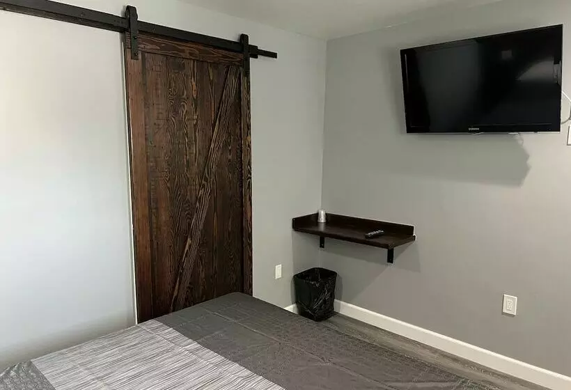 Motelli Erth Inn By Aga Bell Gardens