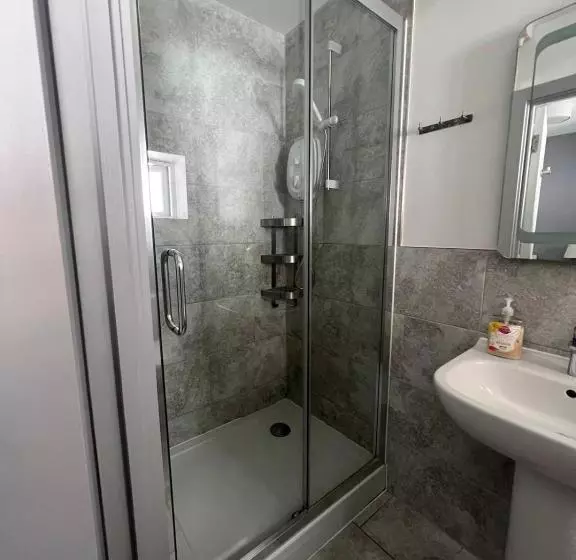 Petticoat Accommodations