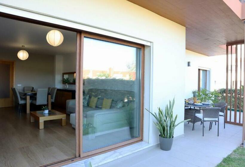 Rio Terrace By Algest