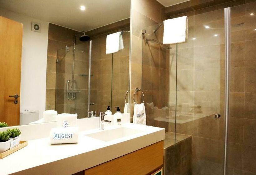 Rio Terrace By Algest