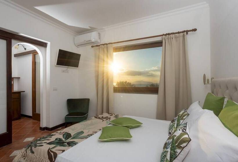 Villa Aurora Pool & Fitness