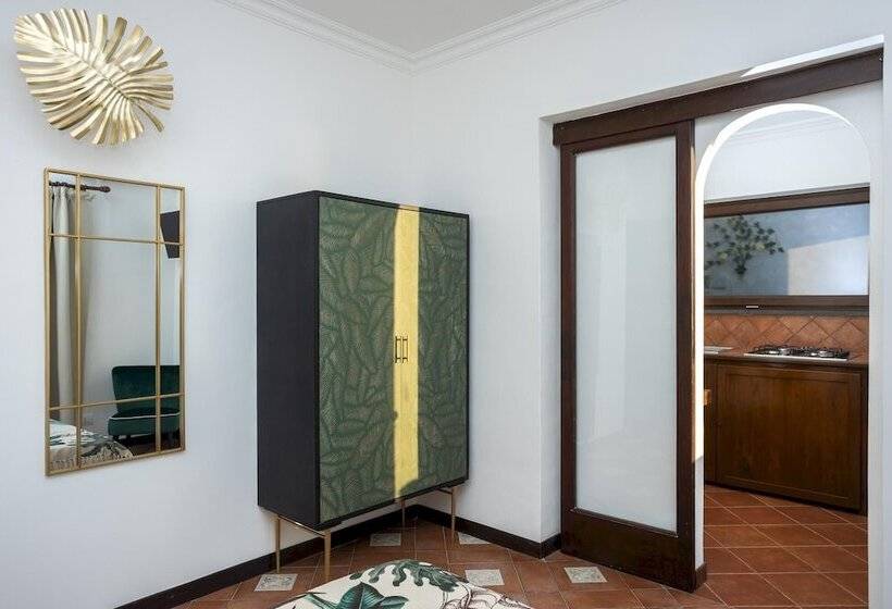 Villa Aurora Pool & Fitness