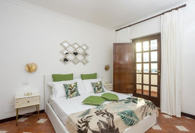 Villa Aurora Pool & Fitness