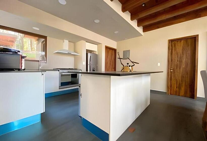 Casa De Descanso Con Alberca Propia Y Jacuzzi