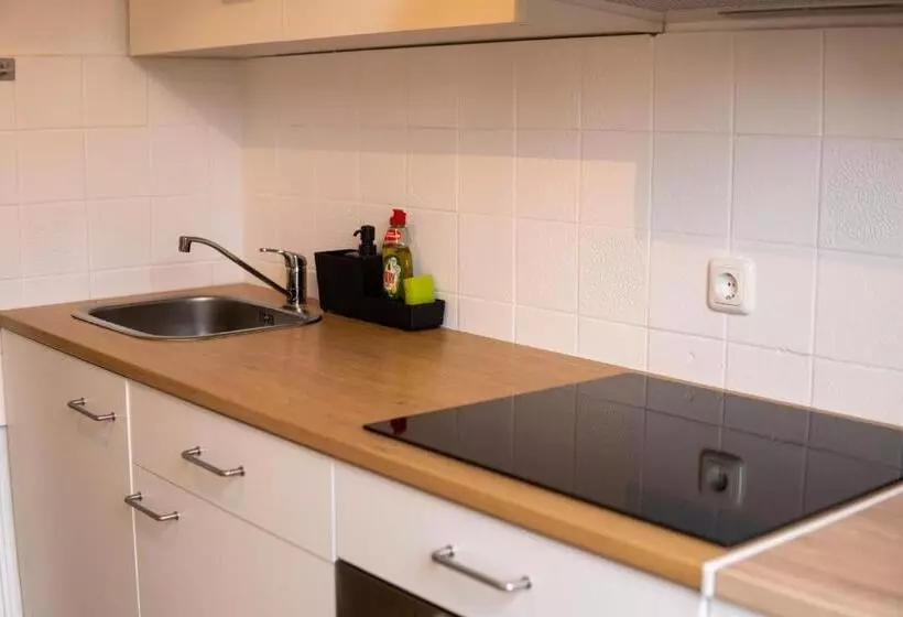 Creamlovers Super Zentrale Ferienwohnung Hbf Messe Buergerweide Citygate Ovb Arena