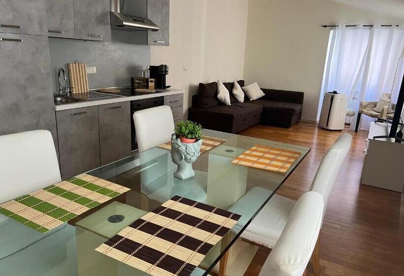 Doria Luxury Apartment