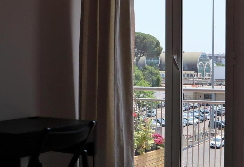 פנסיון Casavalentina