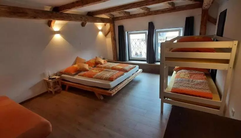 Aamiaismajoitus (B&B) K2 Brunnen Haus