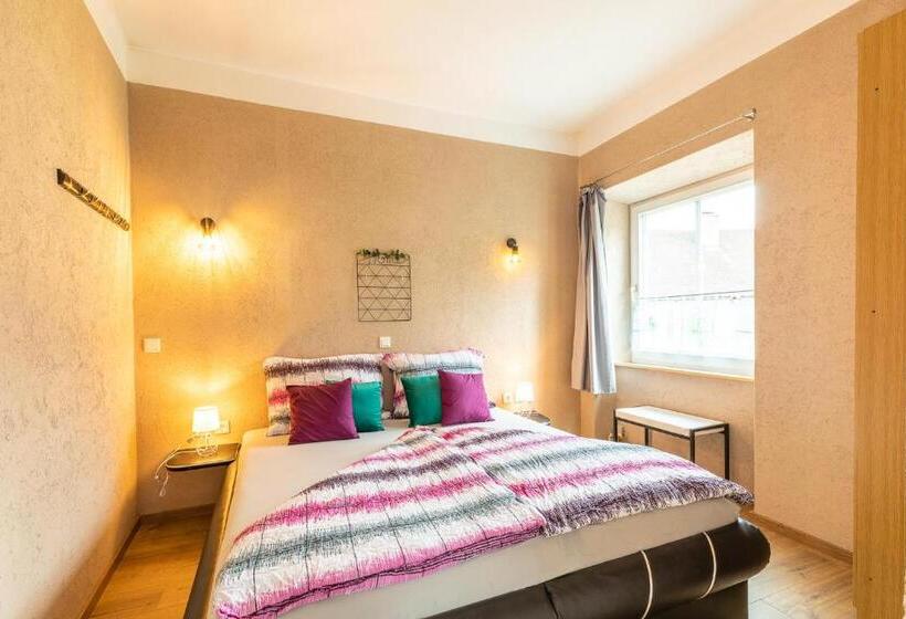 Bed and Breakfast K2 Brunnen Haus