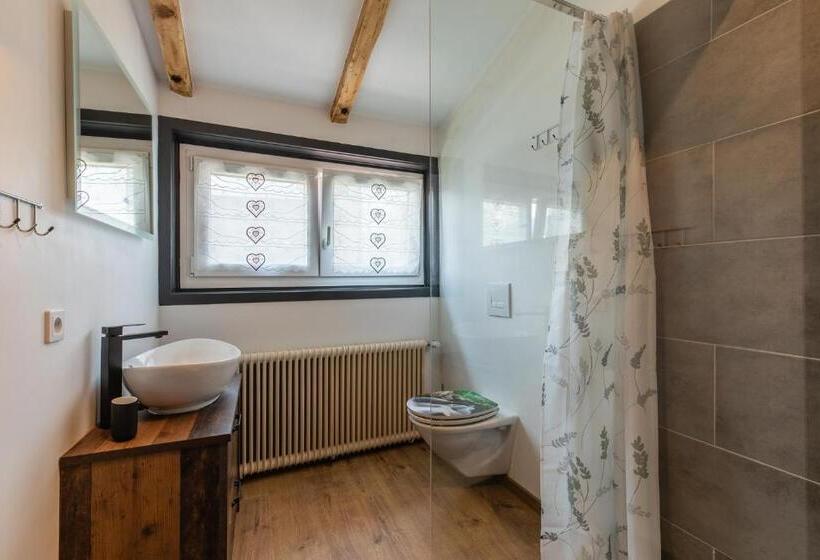 Bed and Breakfast K2 Brunnen Haus