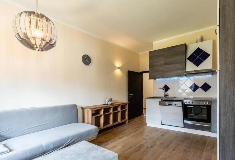 Bed and Breakfast K2 Brunnen Haus